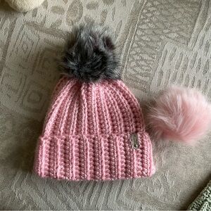 Hand Crocheted Pompom Beanie Winter Hat - Gift Idea ❄️